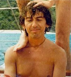 sexytoplessgeo.jpg